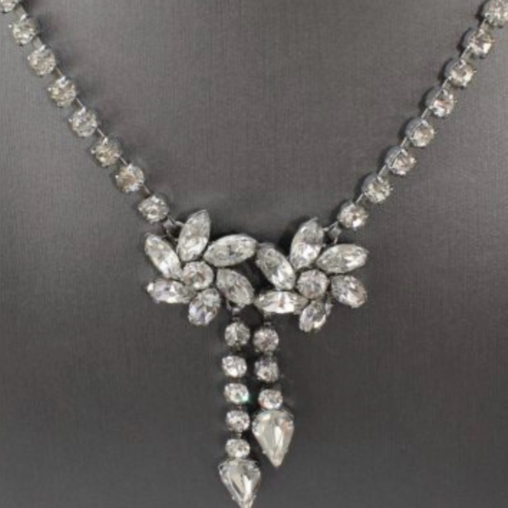 Vintage Crystal Rhinestone  Silver Tone Flower Formal Teardrop Dangling Necklace